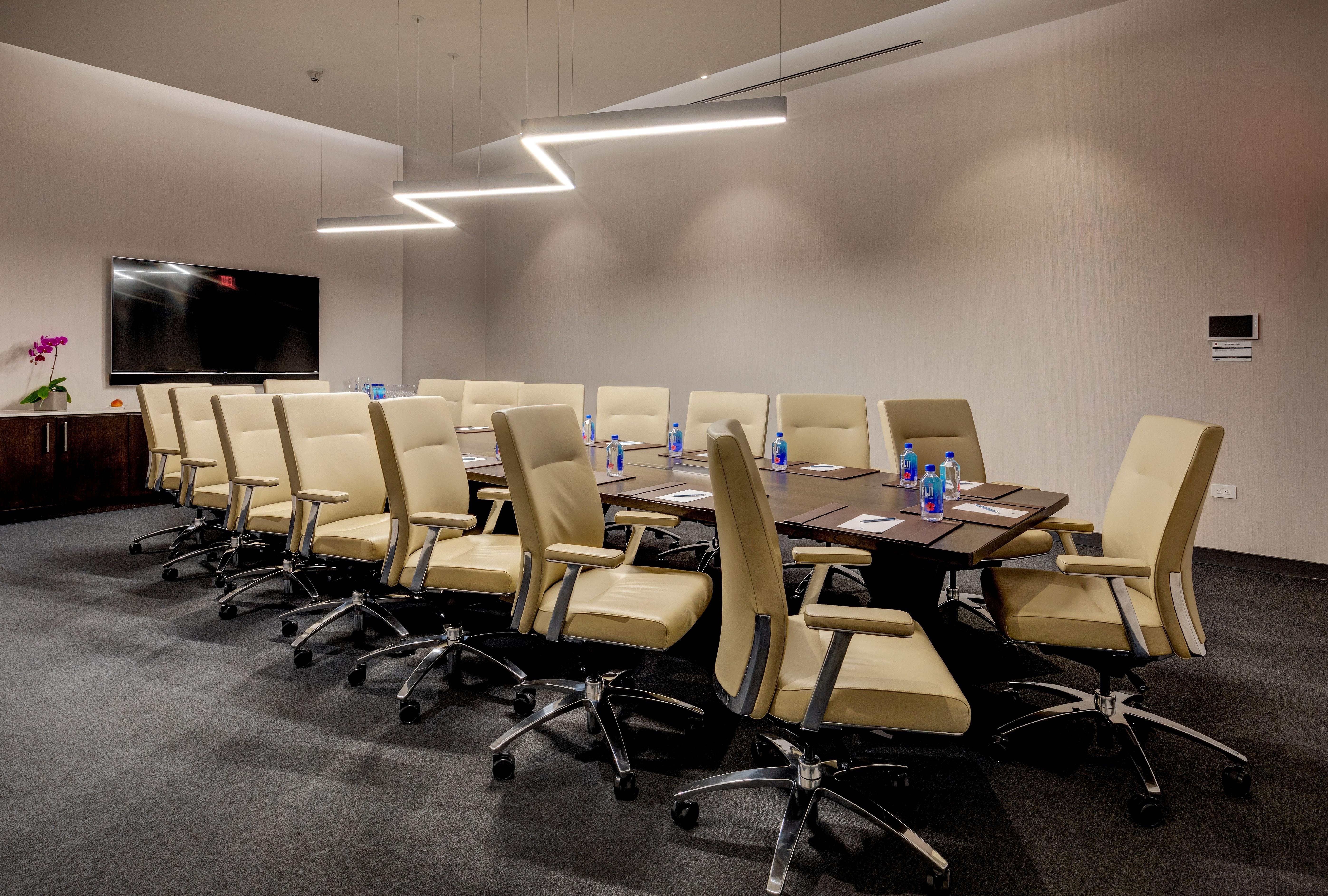 호텔 X 토론토 바이 라이브러리 호텔 콜렉션 외부 사진 Boardroom at the InterContinental Hotel, London, The O2